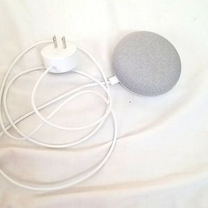 Mini Google Speaker